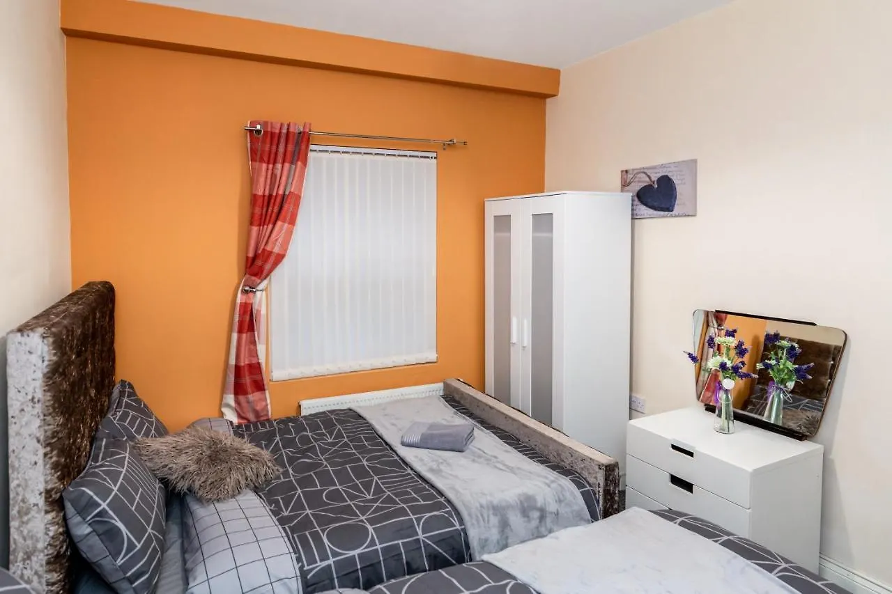 Newcastle City Centre Super Spacious Apartment 0*, Newcastle upon Tyne Velká Británie