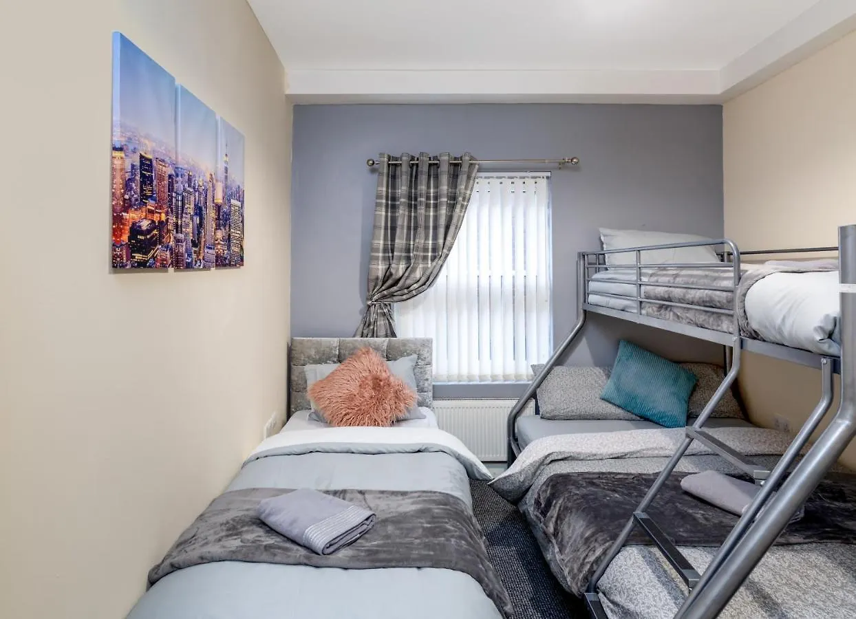 Newcastle City Centre Super Spacious Apartment  Newcastle upon Tyne